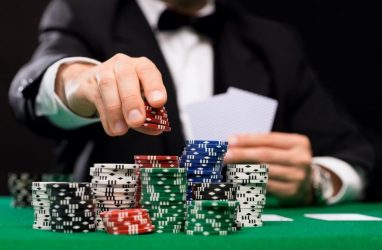 Los 5 mejores software para jugar en clubs de póker online